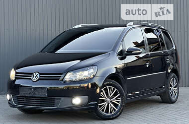 Минивэн Volkswagen Touran 2011 в Сарнах