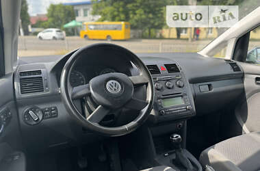 Минивэн Volkswagen Touran 2004 в Ровно