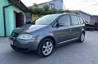 Минивэн Volkswagen Touran 2004 в Сокале