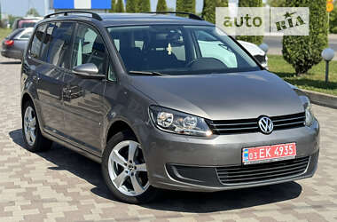 Мінівен Volkswagen Touran 2011 в Сарнах