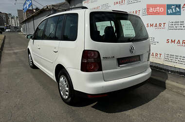 Минивэн Volkswagen Touran 2008 в Киеве