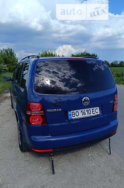 Минивэн Volkswagen Touran 2007 в Лановцах