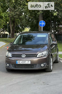 Мінівен Volkswagen Touran 2013 в Кам'янському