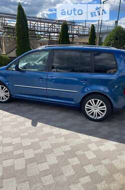 Мінівен Volkswagen Touran 2007 в Сарнах