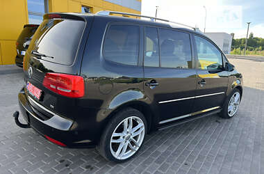 Минивэн Volkswagen Touran 2011 в Ровно