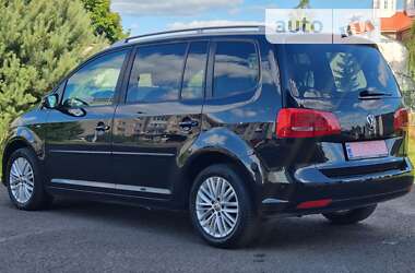 Минивэн Volkswagen Touran 2015 в Турийске