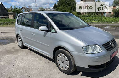 Мінівен Volkswagen Touran 2006 в Луцьку