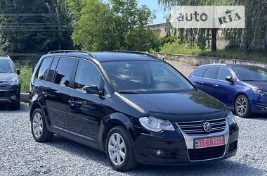 Мінівен Volkswagen Touran 2009 в Рівному