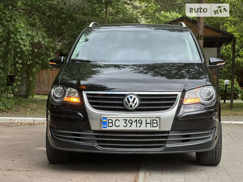 Volkswagen Touran 2010