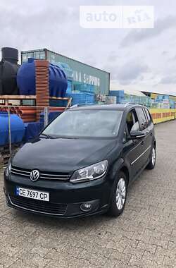 Минивэн Volkswagen Touran 2011 в Черновцах