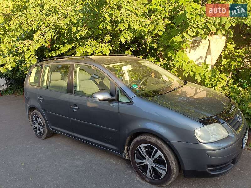 Мінівен Volkswagen Touran 2004 в Чечельнику