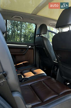 Минивэн Volkswagen Touran 2011 в 