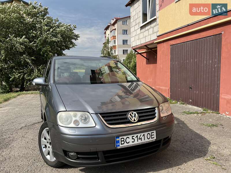 Мінівен Volkswagen Touran 2005 в Львові