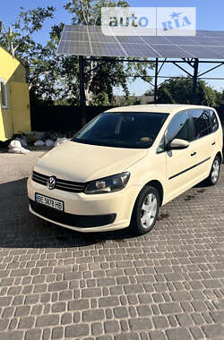 Минивэн Volkswagen Touran 2014 в Первомайске