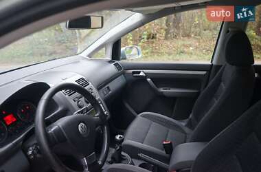 Минивэн Volkswagen Touran 2008 в 
