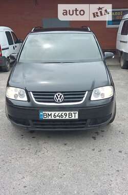 Минивэн Volkswagen Touran 2004 в Ромнах