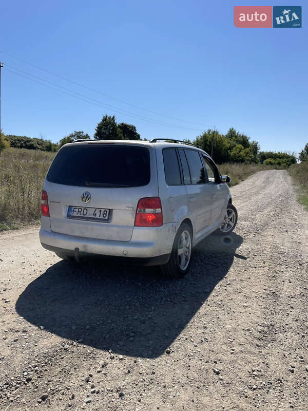 Минивэн Volkswagen Touran 2003 в Харькове