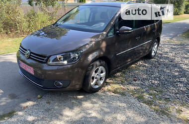 Минивэн Volkswagen Touran 2011 в Луцке