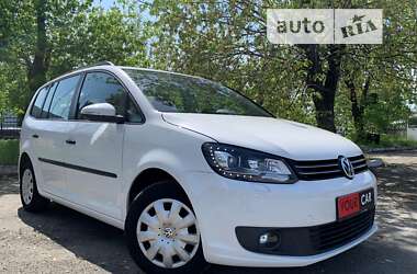 Мінівен Volkswagen Touran 2013 в Києві