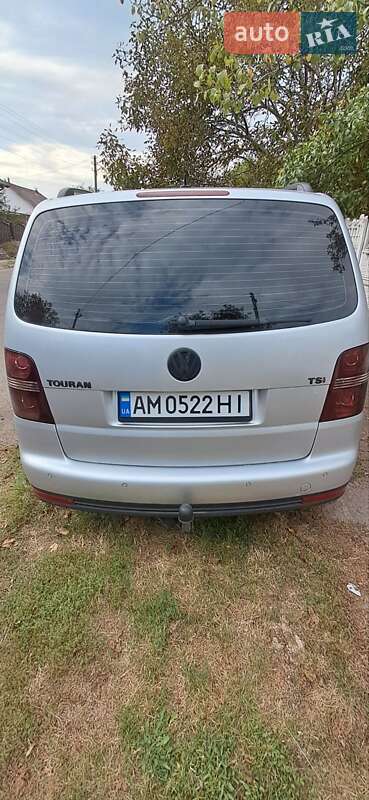 Мінівен Volkswagen Touran 2008 в Коростені