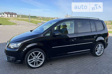 Минивэн Volkswagen Touran 2011 в Ровно