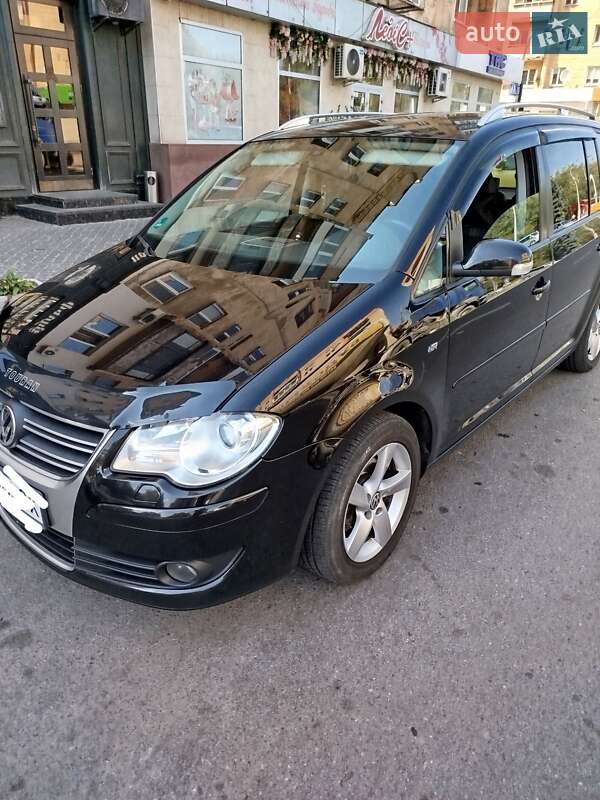 Мінівен Volkswagen Touran 2007 в Житомирі фото 5 Мінівен Volkswagen Touran 2007 в Житомирі