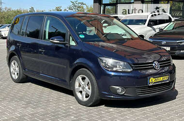 Мінівен Volkswagen Touran 2013 в Чернівцях