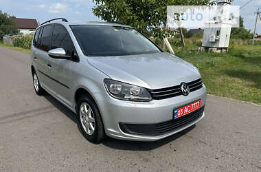 Мінівен Volkswagen Touran 2014 в Луцьку