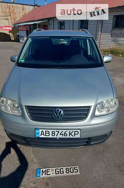 Минивэн Volkswagen Touran 2004 в Виннице