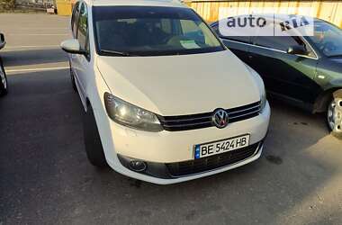 Минивэн Volkswagen Touran 2012 в Первомайске