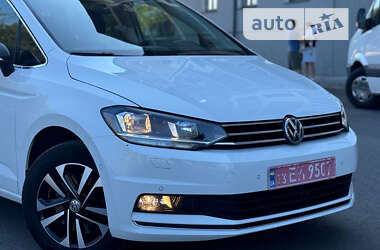 Микровэн Volkswagen Touran 2019 в Сарнах