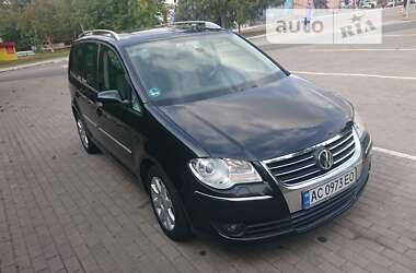 Мінівен Volkswagen Touran 2006 в Луцьку