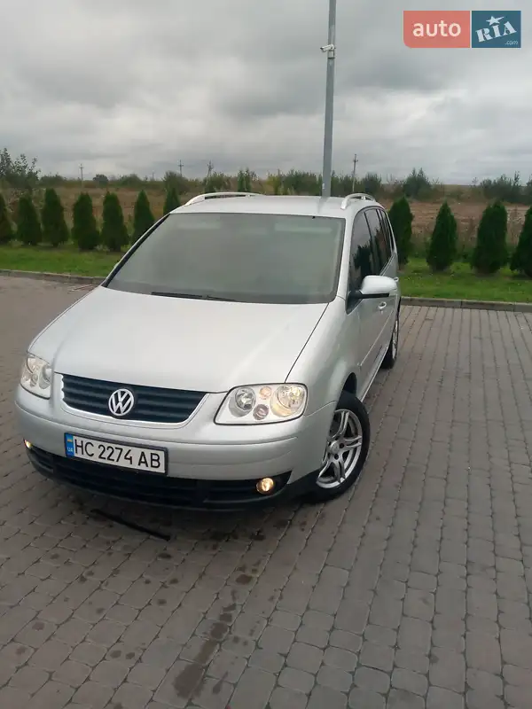 Volkswagen Touran