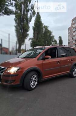 Минивэн Volkswagen Touran 2007 в Василькове