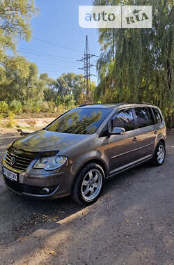 Минивэн Volkswagen Touran 2008 в Харькове