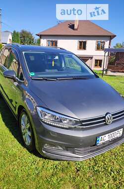 Мікровен Volkswagen Touran 2016 в Горохові