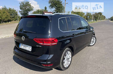 Микровэн Volkswagen Touran 2016 в Коломые