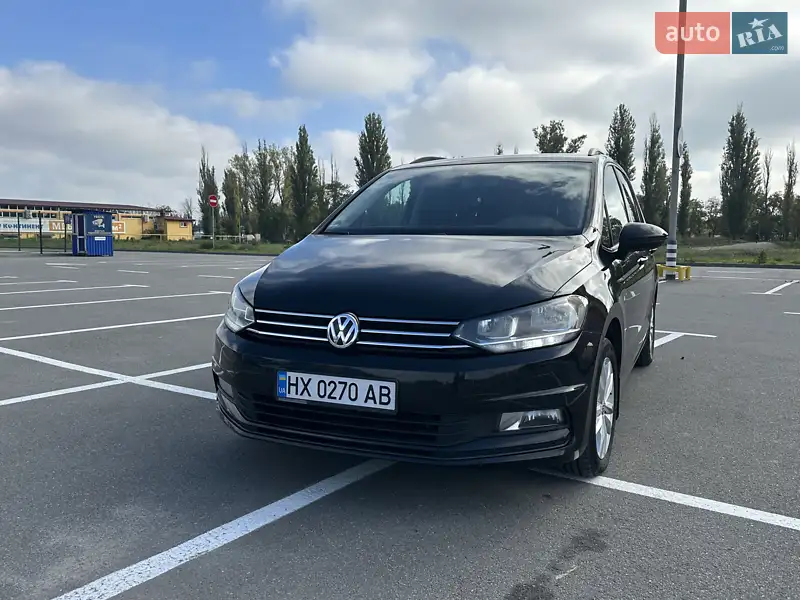 Volkswagen Touran