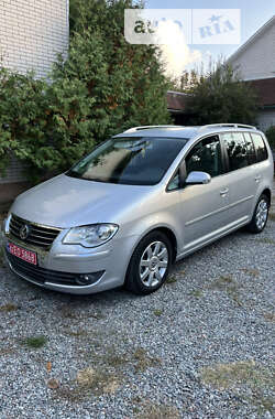 Мінівен Volkswagen Touran 2007 в Боярці