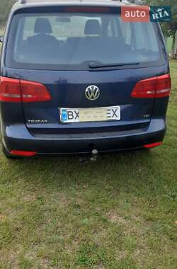 Мінівен Volkswagen Touran 2010 в Тростянці