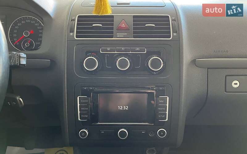 Мінівен Volkswagen Touran 2011 в Шептицькому фото 16 Мінівен Volkswagen Touran 2011 в Шептицькому