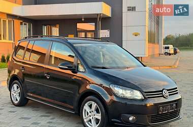 Мінівен Volkswagen Touran 2015 в Рожище