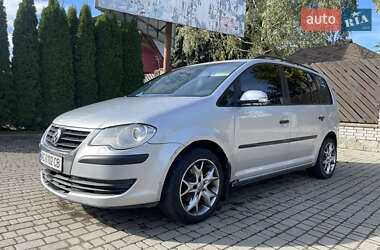 Мінівен Volkswagen Touran 2007 в 