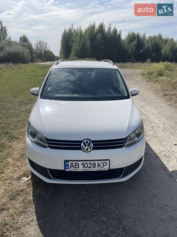 Volkswagen Touran 2012 Volkswagen Touran 2012