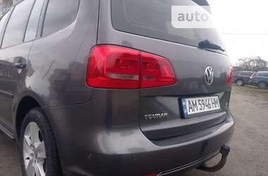 Минивэн Volkswagen Touran 2010 в Звягеле