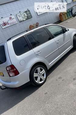 Минивэн Volkswagen Touran 2008 в Броварах