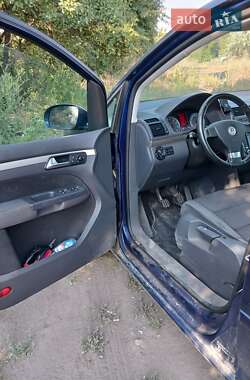 Минивэн Volkswagen Touran 2007 в 