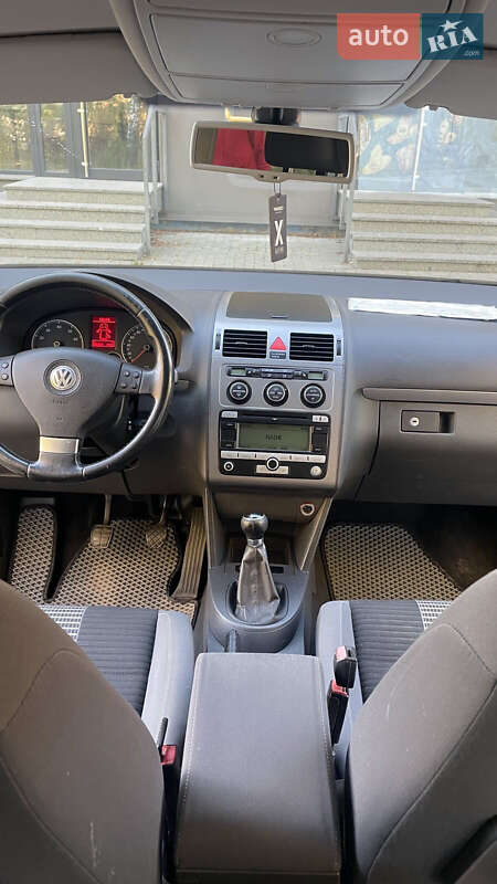 Мінівен Volkswagen Touran 2008 в Луцьку фото 12 Мінівен Volkswagen Touran 2008 в Луцьку