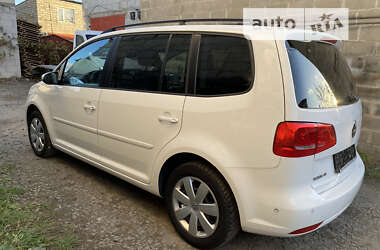 Минивэн Volkswagen Touran 2011 в Луцке