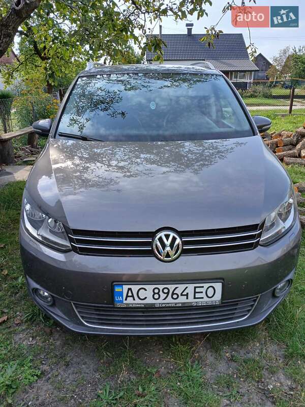 Минивэн Volkswagen Touran 2010 в Любомле